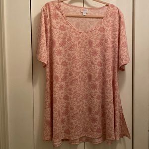 LuLa Roe Perfect Tee